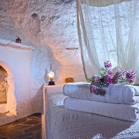 Aspros Potamos Aparthotel Makrýgialos
