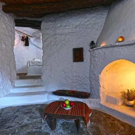 Aparthotel Aspros Potamos Makrýgialos
